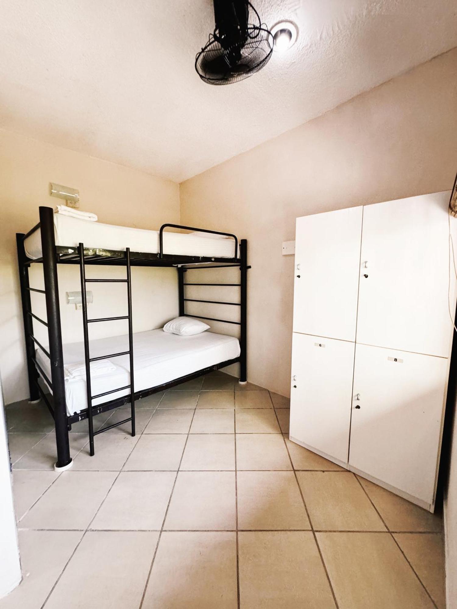 3B Wellness Hotel & Hostel Adults Only Плая-дель-Кармен Экстерьер фото
